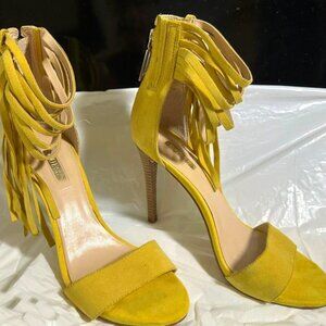 GUESS Carlene Yellow Suede Fringe Maximal Stiletto Sandal Size 7.5